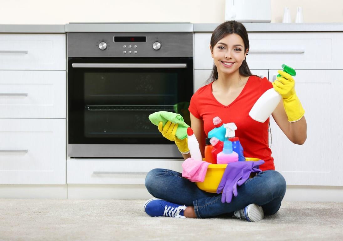 Essential -oven cleaning- tips